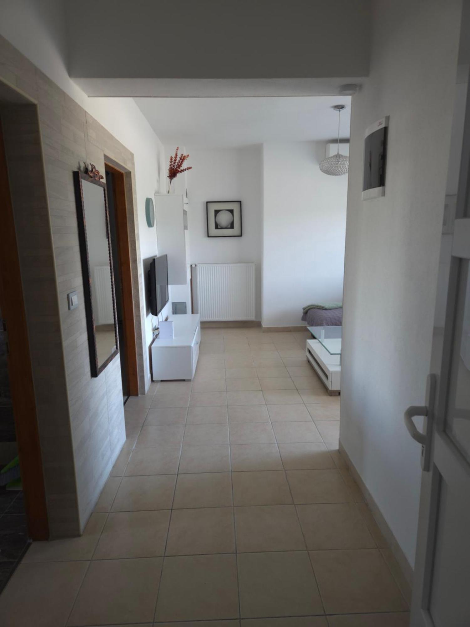 Apartments Nicole Wera نين الغرفة الصورة